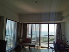 -三亚湾海居铂尔曼度假酒店