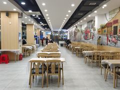 -江城燕子大排档(江汉路步行街店)