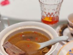 鲍鱼羊肚菌肉骨茶-狮拾久·现代新加坡料理(福田COCO Park店)