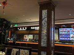 -八府香鸭·啫啫煲(华山路店)