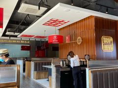 大堂-老佛爷铜炉蛙锅(挂绿店)