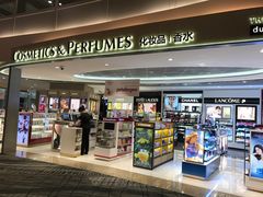-COSMETICS & PERFUMES BY SHILLA(樟宜机场店)