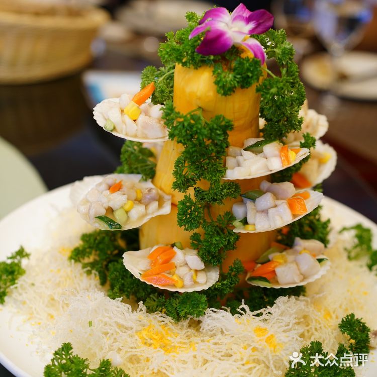 丹江大观苑第六届秋获节，吃全鱼宴，住湖景房，超奶丝～