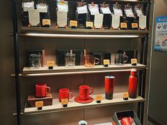 -星巴克臻选(上海今潮8弄店)