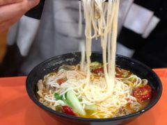-乡村鸡杂米线(汉渝路店)