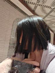 -PE SALON