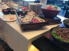 -松咖啡自助餐厅·松北香格里拉