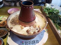 -姑妈嫁妆涮羊排专业火锅(中央大街一店)