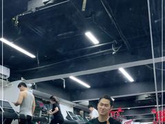 -坚果健身24小时工作室(定西路店)