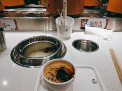 -龍歌自助小火锅(市南金茂湾店)
