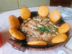 -宾朋海鲜饭庄(兴海路店)