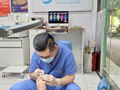 -Andrew指甲专科灰指甲·甲沟炎矫正·3D步态矫形鞋垫定制(浦三路店)