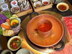 -菌自由丨野生菌火锅特色庭院餐厅(丽江古城店)