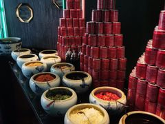 自助调料区-大隐·成都火锅Bistro(合生麒麟新天地店)