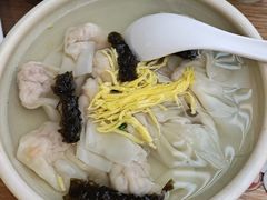 现包清鸡汤鲜虾小馄饨-苏小柳点心·手作小笼包(新街口分院店)
