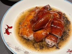 黑松露脆皮鸡（半只）-小炳胜(卓悦中心店)