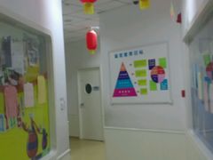 -瑞思少儿中心·少儿英语素养启蒙(勒泰直营校区)