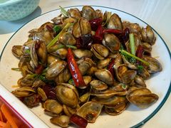 -嗨辣小聚·盘锦河蟹·海鲜烧烤龙虾(盘锦十年好店)