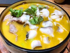 鲜牛键酸汤乌鱼片-竹里馆·淮扬菜·功夫茶(老门东店)