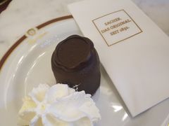 -Cafe Sacher(WIEN)