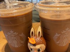 -星巴克臻选(上海中环广场2F店)