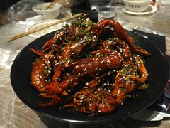 -巴厘龙虾·榜首油焖大虾(音乐学院·沿江酒馆店)