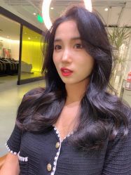 -AYO SALON