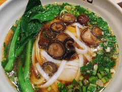 -湘人龙记老长沙米粉(华普国际大厦店)