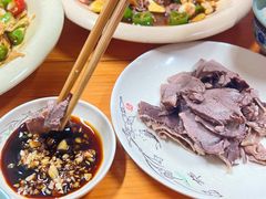 -何永光123鲜牛肉馆(1号店)