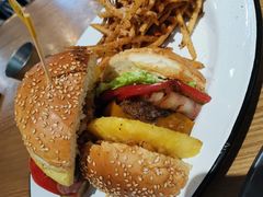 -HELLO 27 意面·沙拉·帕尼尼