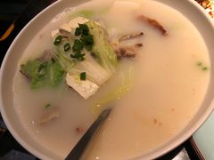 -京味斋·北京烤鸭(华威桥北工大店)