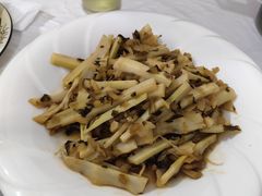 -天乐农家鱼头王(天目湖店)