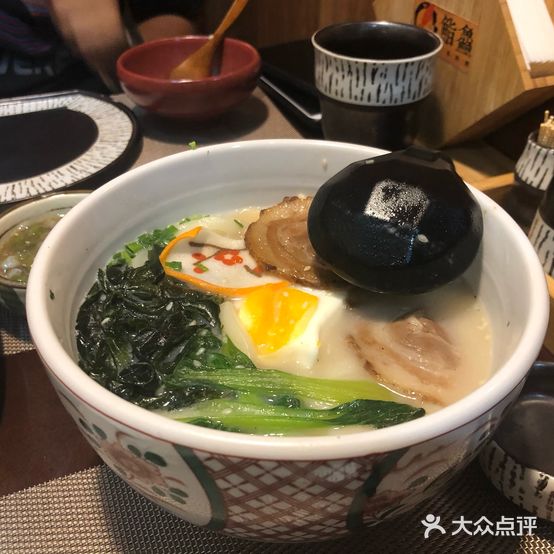 鮨鱻创意中华料理·食堂(水游城尚街店)