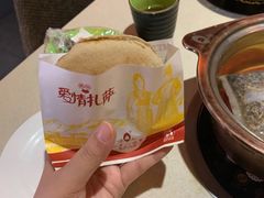 -一叶一世界·素食餐厅(锦华万达店)
