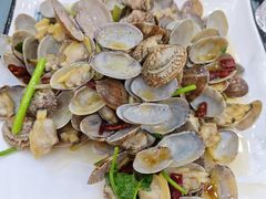 -老东镇啤酒屋海鲜加工·蒸汽海鲜·海鲜烧烤(台东店)