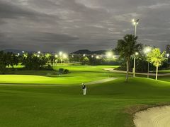 -三亚鹿回头高尔夫球会-停车场