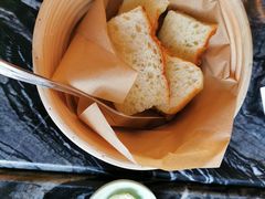 餐前面包-LES ELITES 英集荟(南京西路店)