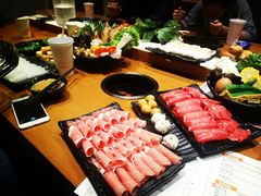 -呷哺呷哺(丹尼斯店)