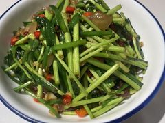 藜蒿炒腊肉-回家吃饭·地道南昌菜(建德观总店)