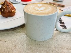 -玲婧胡同·生日蛋糕·餐厅(嘉里城店)