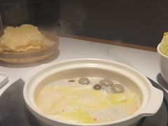 -万龙洲海鲜(大兴绿地缤纷城店)