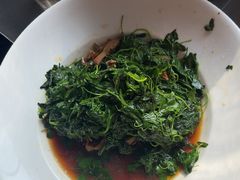 -吴越荣记苏州菜·松鼠桂鱼100%活鱼现做(斜塘老街店)