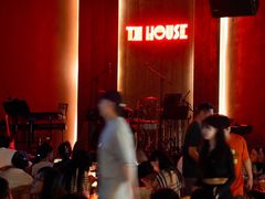 -TZ House音乐现场(来福士中心店)