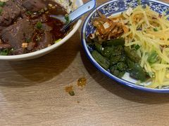 -杨三孃跷脚牛肉(美洲花园店)