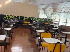 -麦当劳(鄂尔多斯机场店)