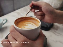 -UNI UNI(环亚凯瑟琳店)