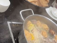 -一哥澳门豆捞 · 十七年经典澳门火锅(四季天地店)