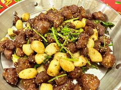 -闯关东东北农家菜(崂山石老人店)