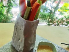 -穹六人间 people 6(岳阳路店)