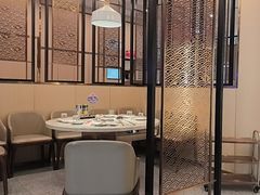 -七欣天香辣蟹火锅(闵行浦江欢乐颂店)